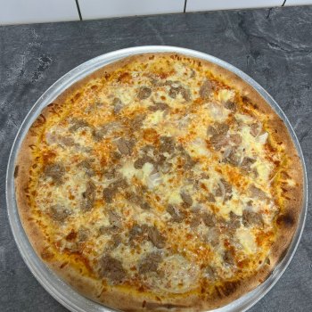 6. Al Tono - rajčatová omáčka, mozzarella, tuňák, cibule (1, 4, 7) - foto č. 6
